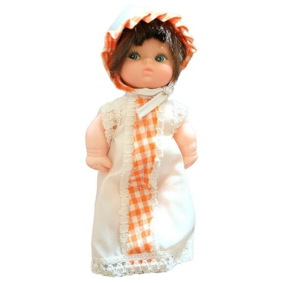 Vintage Uneeda Doll U D Co Inc 1970 Blue Eye Brown Hair 6" Rock a Tot Babydoll - Picture 1 of 5